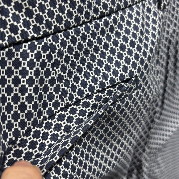 Adrienne Vittadini hip pocket, belt loop zip fly, navy blue pattern shorts - Picture 6 of 10